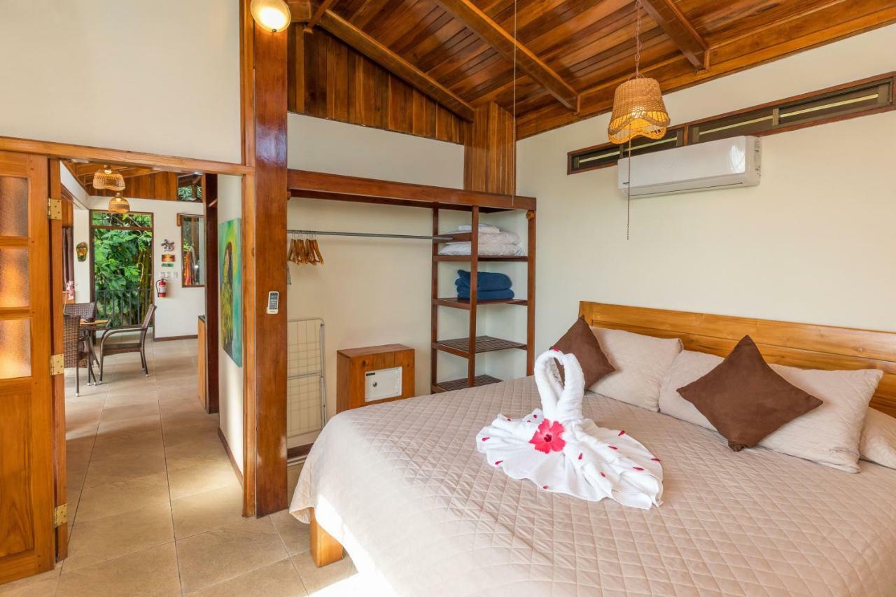 Casa Valentina - Ocean, Nature, Relax, Central Quepos Exterior photo